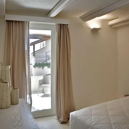 מלון Relais Colonna 4*