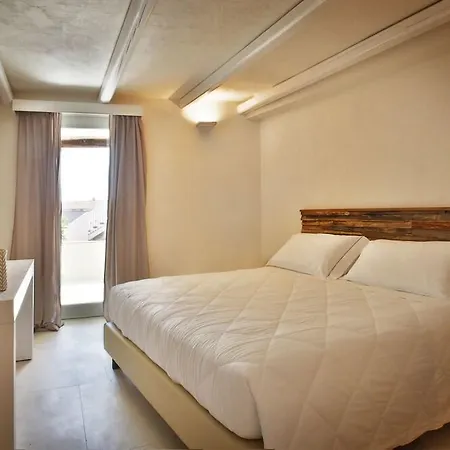 Relais Colonna 4* פורטו צ'רבו